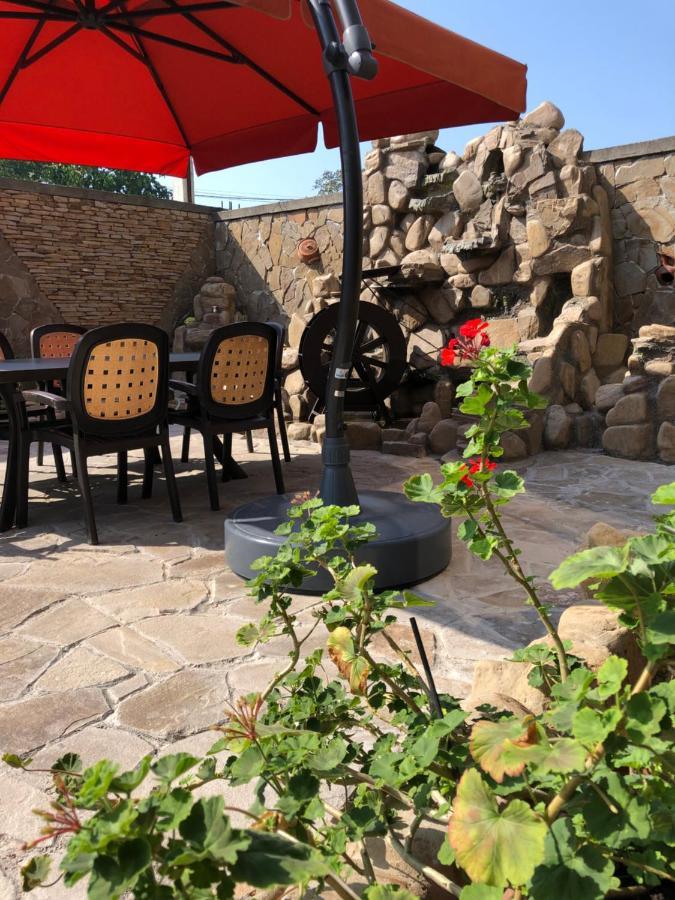 Hotel Гостевой Дом Siella Suchumi Zewnętrze zdjęcie