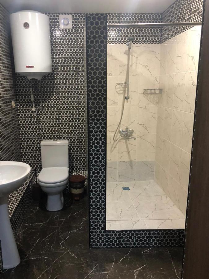 Hotel Гостевой Дом Siella Suchumi Zewnętrze zdjęcie
