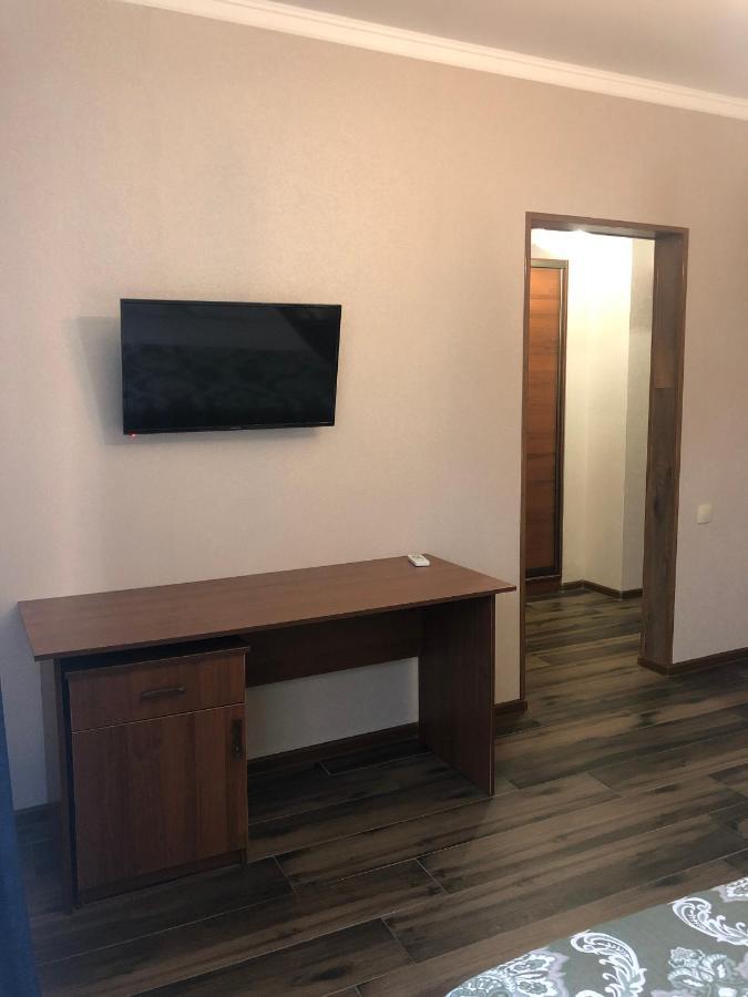 Hotel Гостевой Дом Siella Suchumi Zewnętrze zdjęcie